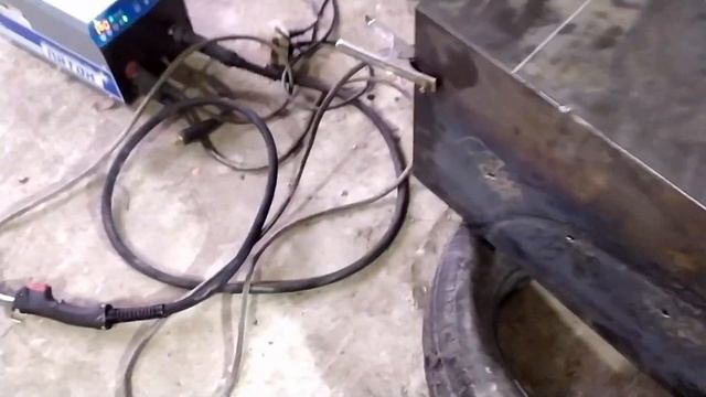 Шахтный котёл своими руками 22 кВ (Котёл по типу Холмова) часть №1 смотреть онлайн