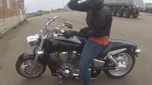 Серега раздал на Honda VTX 1800