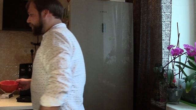 Чистка кофе машины De'Longhi ESAM 04.110 от накипи смотреть онлайн