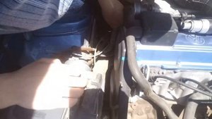 Замена правой подушки двигателя Passat B3 2E.