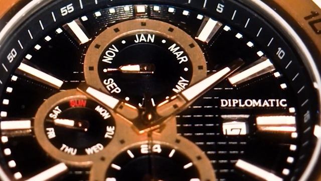 Мужские часы Diplomatic смотреть онлайн