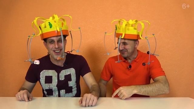 Челлендж CRAZY CROWN. Что придумал папа? Поймай еду если сможешь или сумасшедшая корона