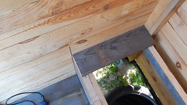 Дачный туалет своими руками. Финал. Стены, Дверь, Крыша смотреть онлайн