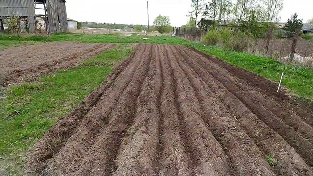 Ручной плуг.