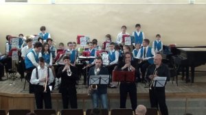 Духовой ансамбль школы "Виртуозы" - Л.Бетховен "Сурок"(ДМШ №10,26.12.15)