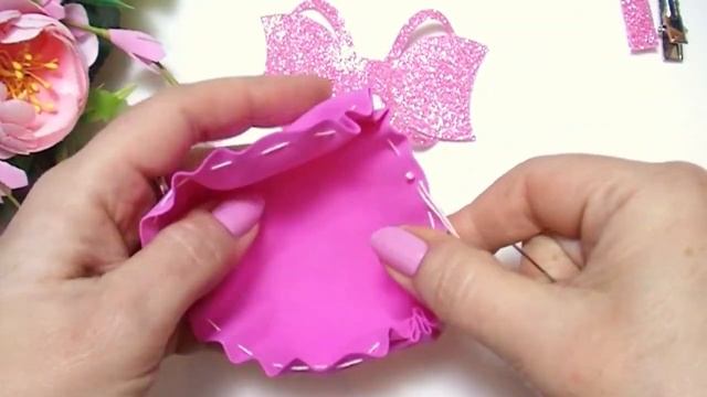 DIY easy bow - How to make a perfect foam bow смотреть онлайн