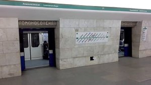 Вагон на станции Ломоносовская