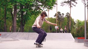 Как делать BS и FS 180 на скейте — How to BS / FS 180