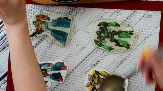 Леденцы-топперы на торт смотреть онлайн