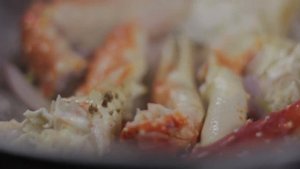 Как приготовить клешни Камчатского краба в тайском соусе