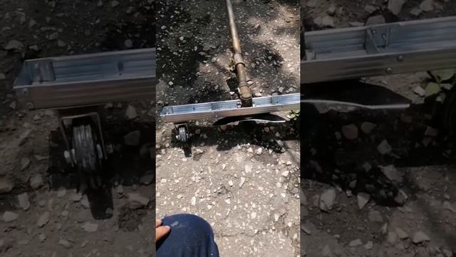 Не большая доработка китайской бензокосы, для покоса газона. насадка на бензотриммер.