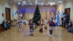 Танец бабы Яги старшая группа