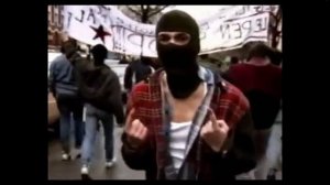 Antifas, chasseurs de skins