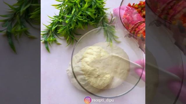 ТОВУКЛИ ПИДЕ\ПИДЕ С КУРИЦЕЙ