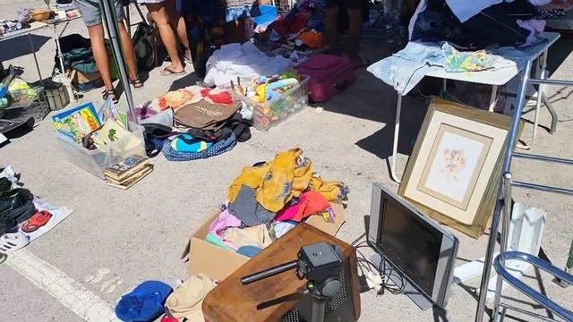 блошиный рынок в Аликанте винтажный японский фарфор #жизньвиспании #жизньвевропе #блошиныйрынок
