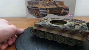 Сборка модели танка TIGER 1 Late Version "Tamiya". Этап 15. Установка тросов и шанцевого инструмент