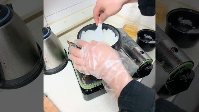 Готовим жареное кимчи с мясом и рисом @кимчи @южнаякорея