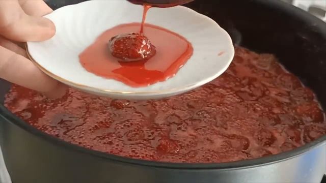 ÇİLEK REÇELİ NASIL YAPILIR? Her yıl bu tarifi YAPACAKSINIZ❗Tane Tane Dağılmayan Tam kıvamlı ?