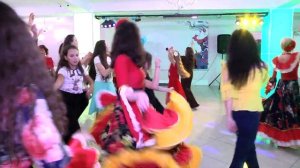 "Най-най". Поёт Владлена Шишкова. Фестиваль "Zemfira Studio Birthday dance party" - 2021