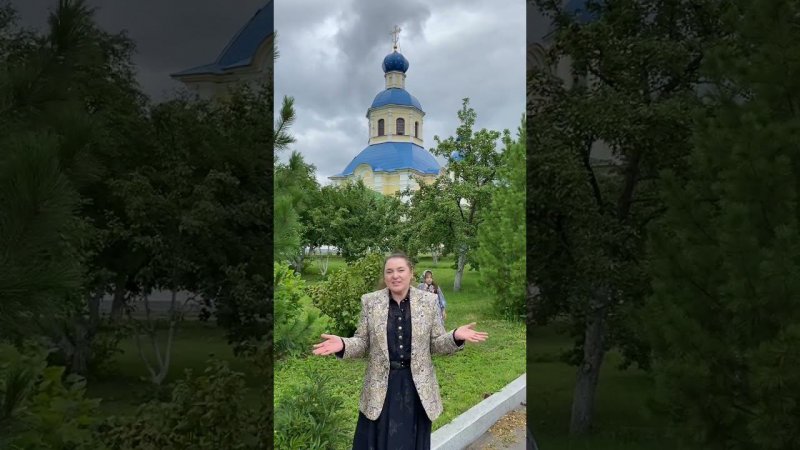 Нас поздравляют