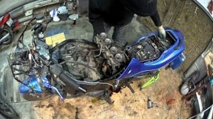 Ремонт Suzuki rf 400 демонтаж двигателя 1 часть