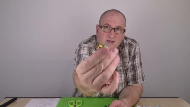 Распаковка клапана заливного TOPY для унитаза.