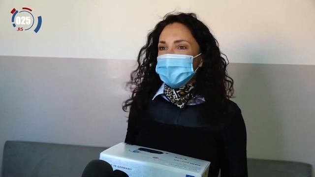 KC „Laza Kostić“ donirao Domu zdravlja profesionalni inhalator смотреть онлайн