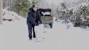 на чем кататься по снегу_ ЛУАЗ буксир (декабрь 2021)