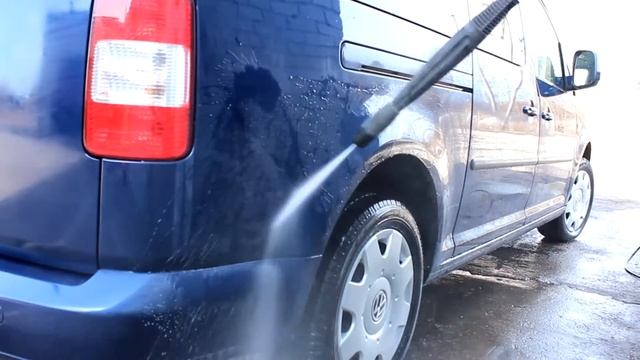 Полировка кузова VW Caddy - Sonax Premium Class Carnauba смотреть онлайн