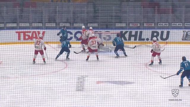 Лакросс-гол Мичкова в ворота "Куньлуня" / Michkov scores Michigan goal vs. Kunlun смотреть онлайн
