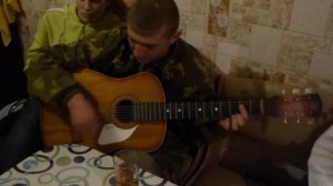 От души сыграл на гитаре!!!