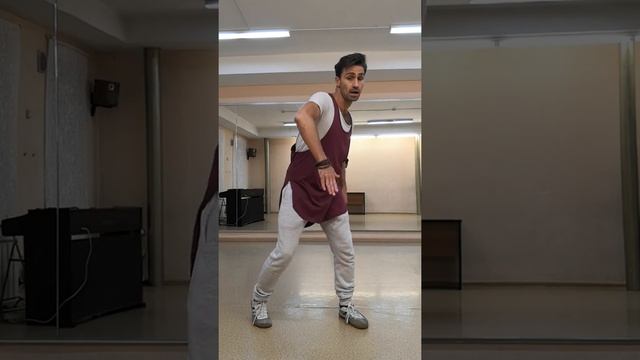 Как танцевать в клубе. Комбинация. 4 урок. смотреть онлайн