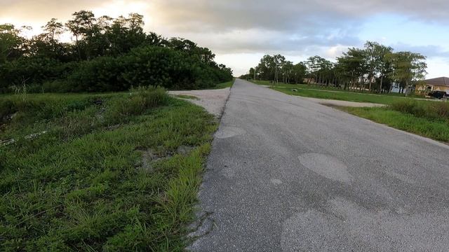 PRODUCTION Inmotion V12 First Road Test - A 16 Inch Wheel Isn't Stable Right? смотреть онлайн