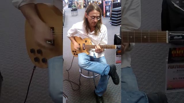 Shaun orris live guitar смотреть онлайн