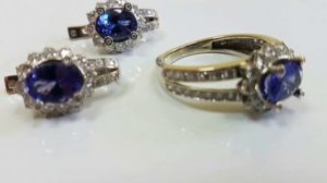 #Танзанит — редчайший драгоценный камень.  # Tanzanite - a rare gem.