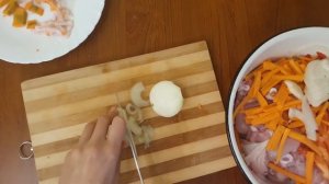 Куриные бедрышки с овощами на ужин. Простой рецепт со сладким перцем на сковороде!