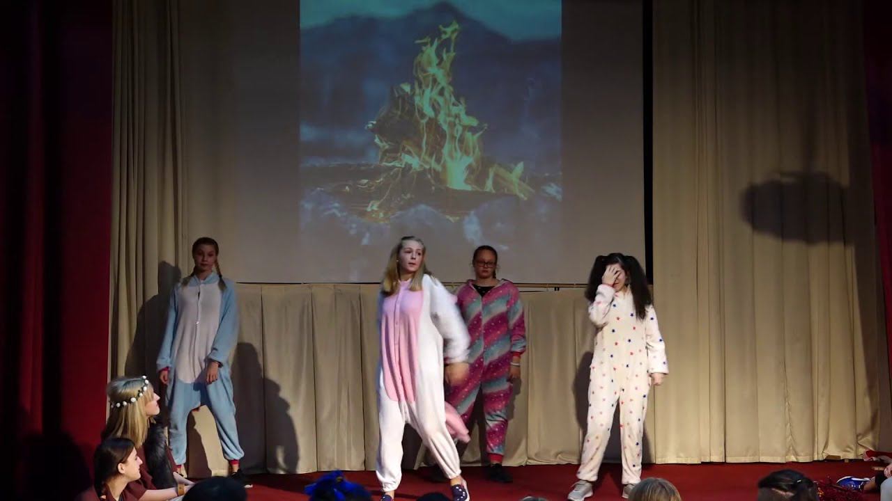 Музыкальный Новый Год 23 декабря 2019г ГБОУ Школа 2098 Москва смотреть онлайн