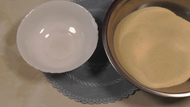 Как сварить манную кашу на молоке - Рецепт МАНКИ без комочков