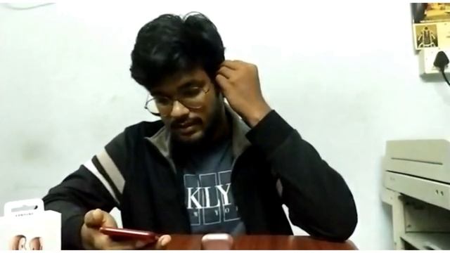 waste of money....samsung buds live unboxing and review #tamil #puducherry #samsung#samsungbudslive смотреть онлайн