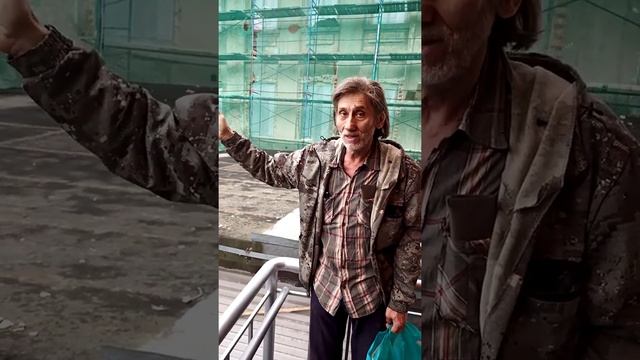 Снос гаражей на территории института Вишневского смотреть онлайн