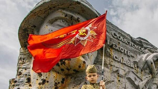 ОЙСЯ ТЫ ОЙСЯ (потрясающая фланкировка шашкой) НА ГОРЕ СТОЯЛ КАЗАК смотреть онлайн