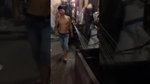 Китайцы из пластика делают рис!!!