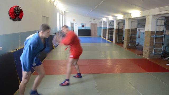 Double leg takedown. How to do it fast when you're wrestling or fighting \ sambo academy смотреть онлайн