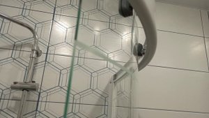 Как отрегулировать двери в душевом ограждении #денремстрой.