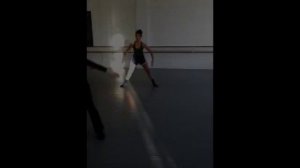 Dexandro Montalvo's contemporary class