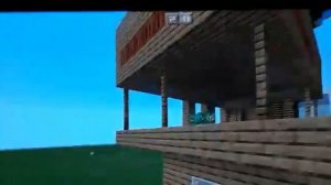 Продолжаем экскурсию по моему городу. Выпускаю рыбу в море.