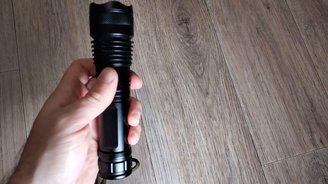 Обзор фонаря XIWANGFIRE на светодиоде XHP50 смотреть онлайн