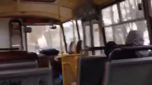 Неадекватная бабушка в автобусе