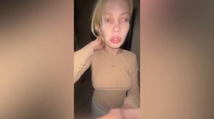 Девушка гниёт как зомби  - Юля Финес/Карнавал/Самойлова