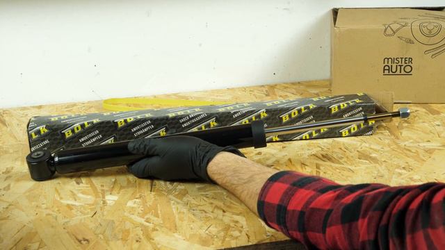 How to replace the rear shock absorbers Peugeot 107 ➿ смотреть онлайн